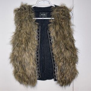 Miss Me Sweater Vest